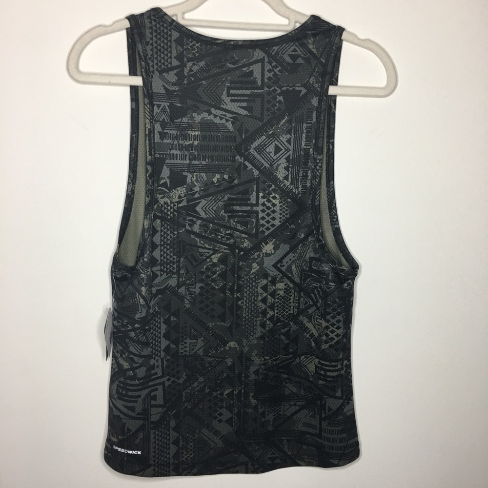 Reebok tank - Picture 2 of 6